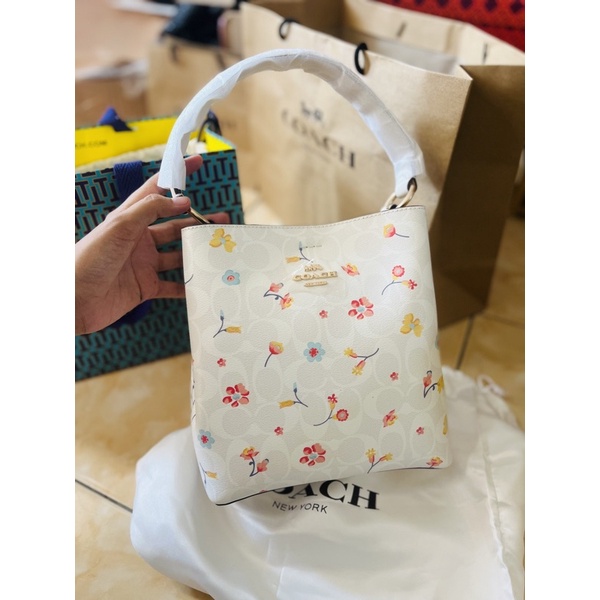 coach small town printed shoulder bag