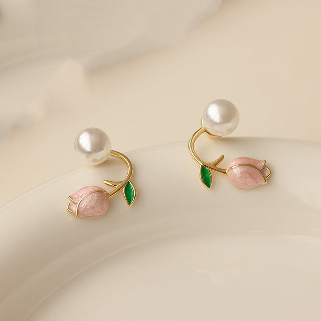 Anting Stud Desain Bunga Tulip Aksen Mutiara Gaya Elegan Untuk Perempuan