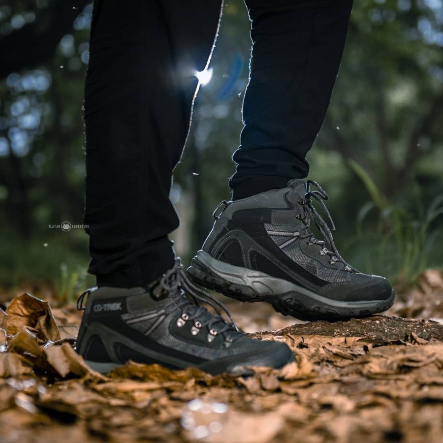 CO-TREK Sepatu Gunung / Sepatu Trekking Co-trek Briston Original Terlaris