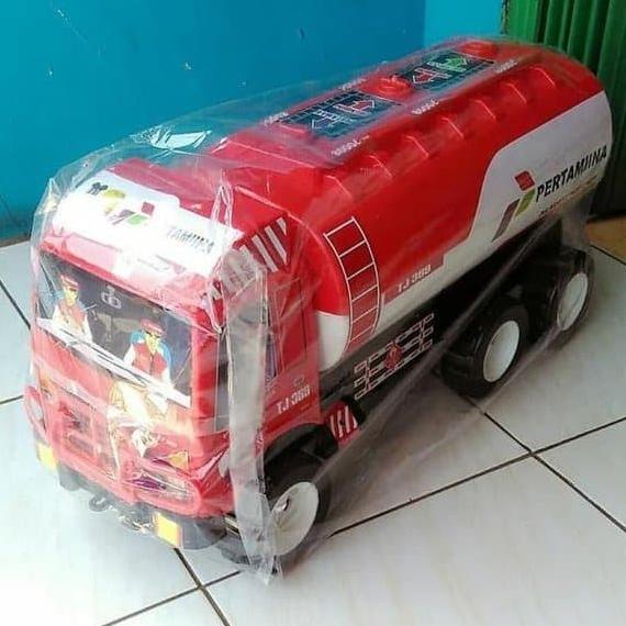 Mainan Mobil Truk Minyak Truk Tangki Pertamina Ukuran Besar 53 Cm