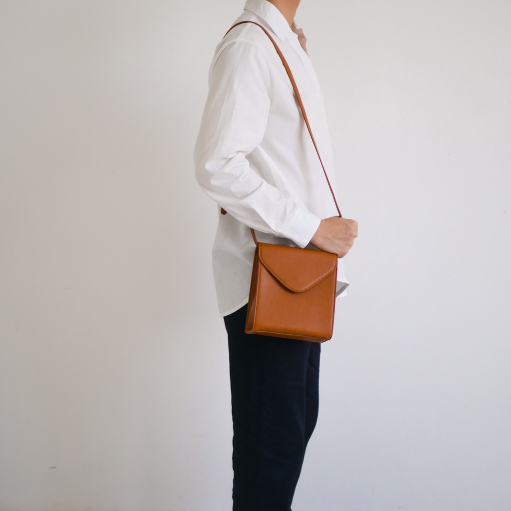 Squared Envelope Sling Bag