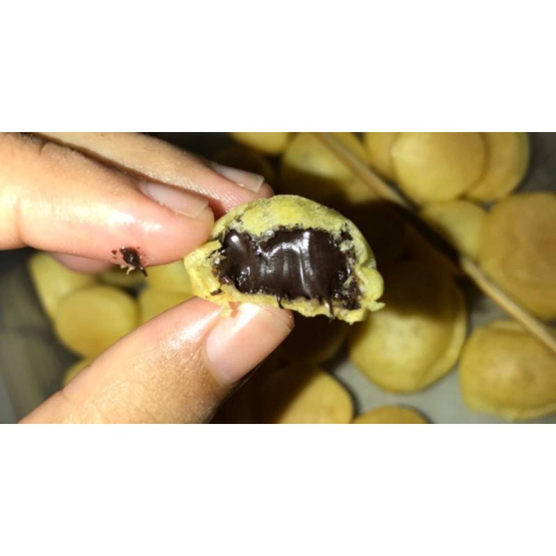 

Soes Coklat lumer/Suscok Kemasan 250gram/camilan jember