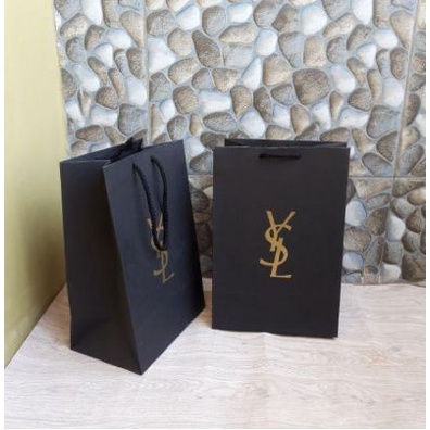 

Paperbag Branded Pembungkus Kado Hadiah Bermerk Y-SL MAKEUP