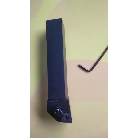 holder bubutuar cnmg12
