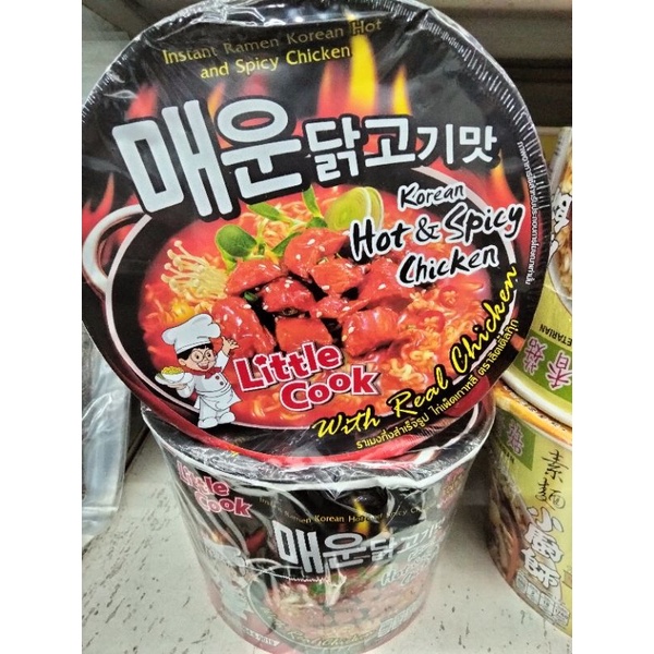 

Mie ramen instan ayam pedas Korea