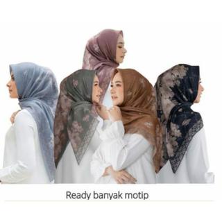 jilbab VOAL segi empat motif premium / hijab voal printing