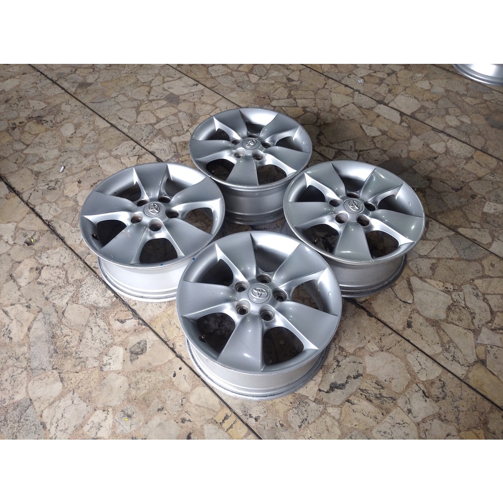 VELG MOBIL BEKAS ORI RUSH TOYOTA RING 16x6 ET50 PCD 5x114