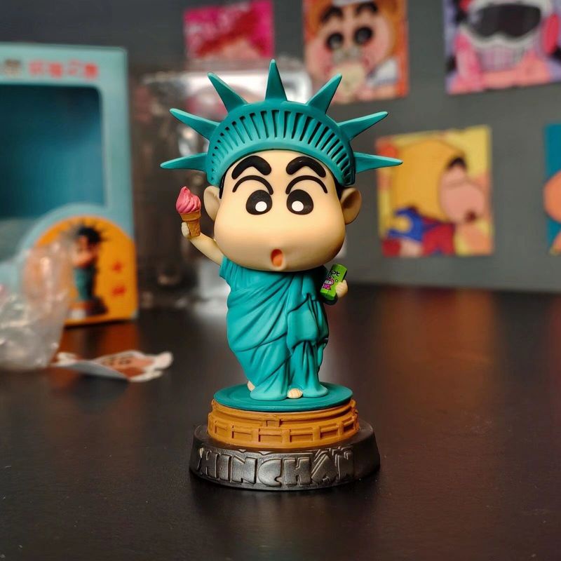 Action Figure Model Anime Crayon Shin-chan Global Tour Ukuran 10cm Untuk Dekorasi