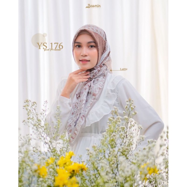Segi Empat Scarft Ys 176 By Yasmin