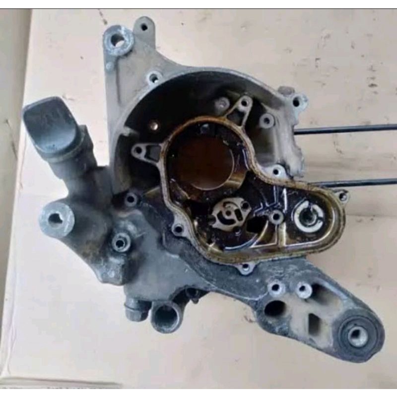 CRENGKES KALTER BAK OLI VARIO 110 KARBU