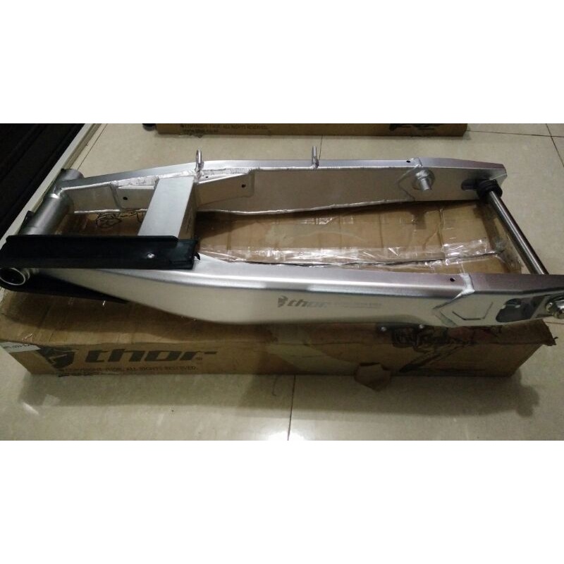 SWING ARM CRF150  ALUMINIUM 66CM THOR MODEL KTM