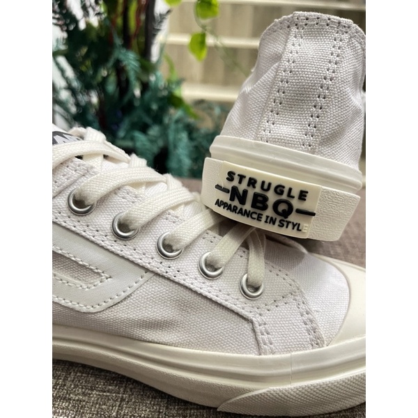 SEPATU SNEAKER NBQ STRUGLE ADISE WHITE PREMIUM 100%