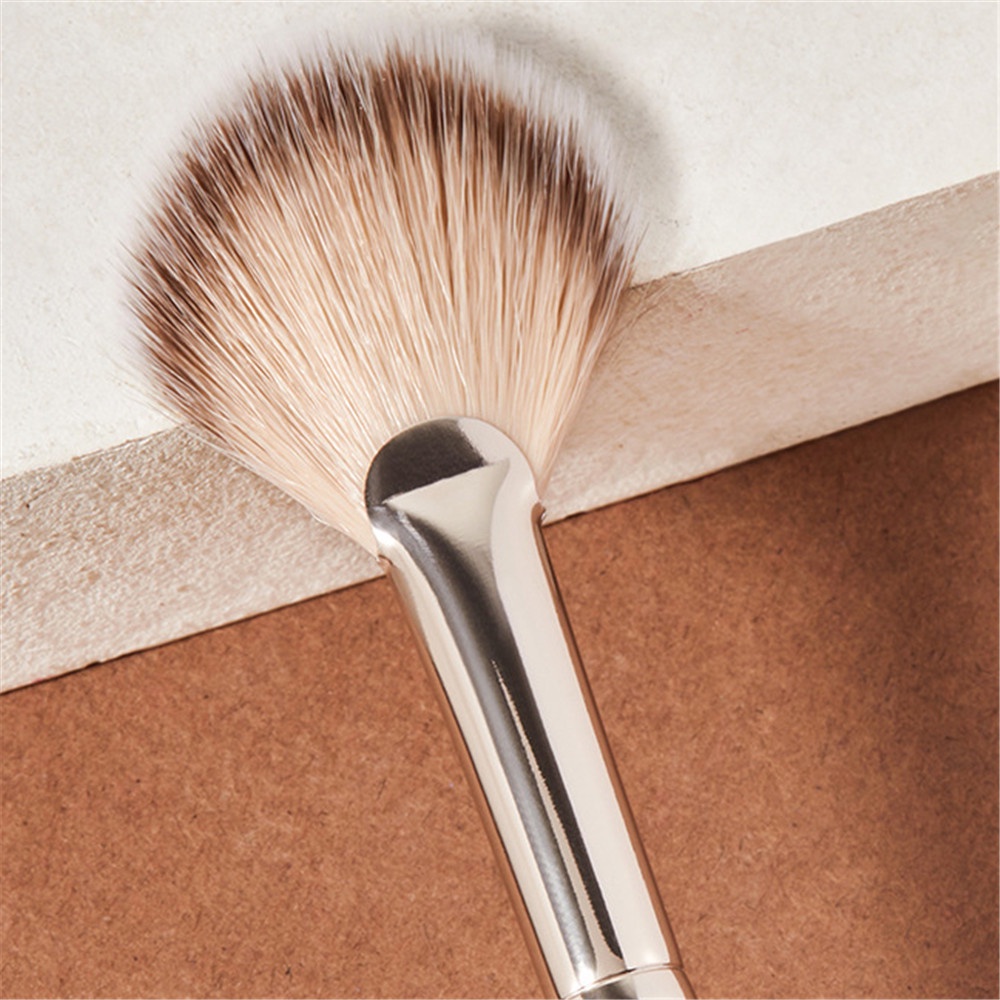 1 Pc Brush Makeup Blush Highlight Powder Bahan Rambut Lembut Untuk Kecantikan