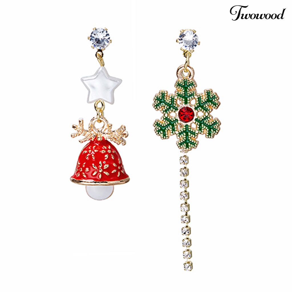 1 Pasang Anting Stud Rumbai Panjang Asimetris Desain Snowflake Bell Natal Aksen Berlian Imitasi