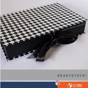 

gift box, box kado, kotak kado, hampers, kotak hadiah