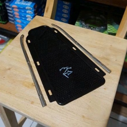 Karpet Lidah Tengah Lantai Vespa PTS Special Smallframe Set Lis Pedang