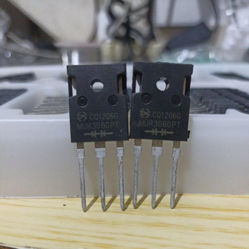 MUR3060 DIODA ULTRAFAST MUR 3060 30A 600V 3 KAKI(1PCS)