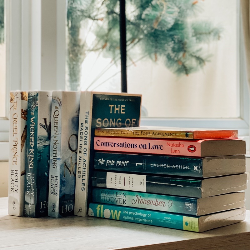 The Secret History by Donna Tart