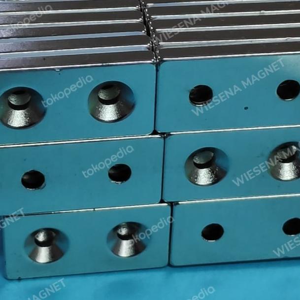 Magnet Neodymium 40x20x5mm (hole 10/5mm) N52