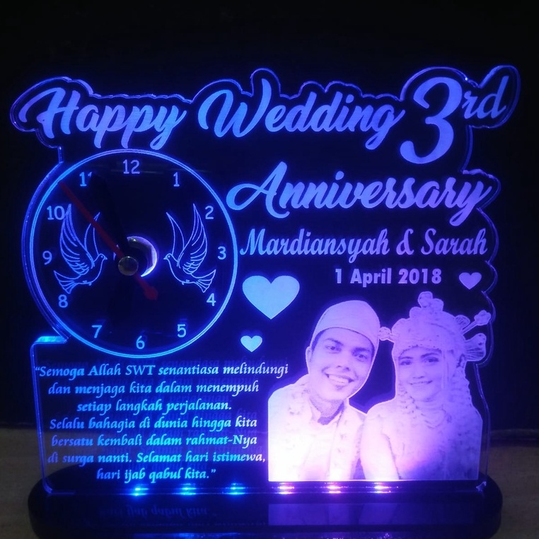 Custom Kado Ulang Tahun Free Design