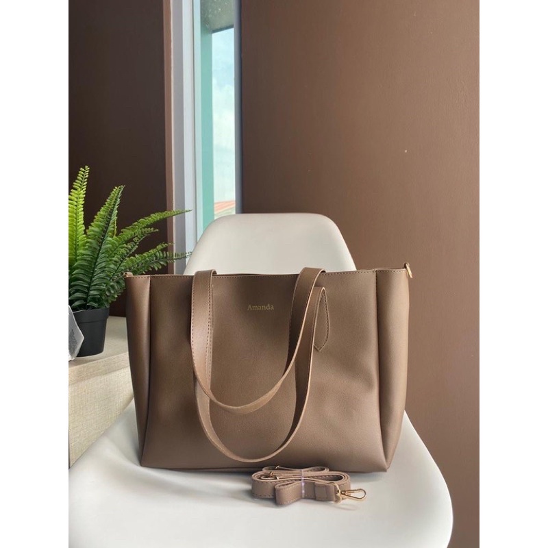 ALMIRA TOTEBAG INITIAL/TOTEBAG KULIAH/TAS WANITA