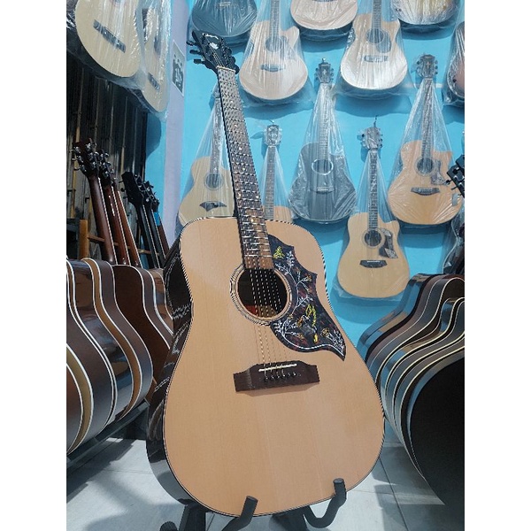 Gitar gibson akustik model humingbird natural custom replika