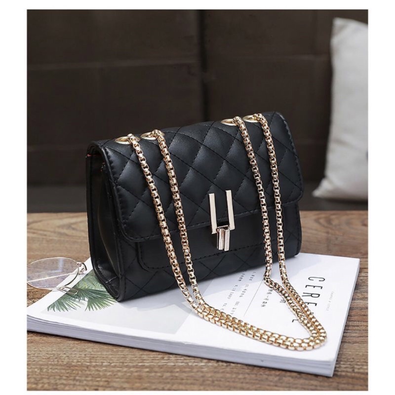 AMORA TAS SELEMPANG WANITA - Tas Wanita Cantik Murah