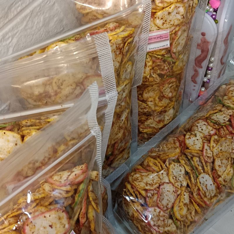 

SEBRING Seblak Kering Pedas Daun Jeruk400 gram