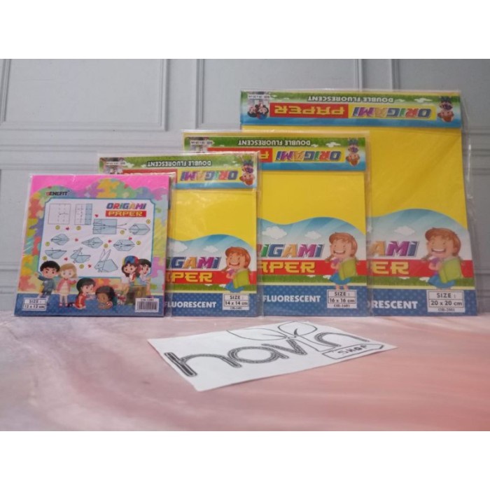 

KERTAS ORIGAMI / KERTAS LIPAT 2 SISI (20LEMBAR) - 12X12 SISI