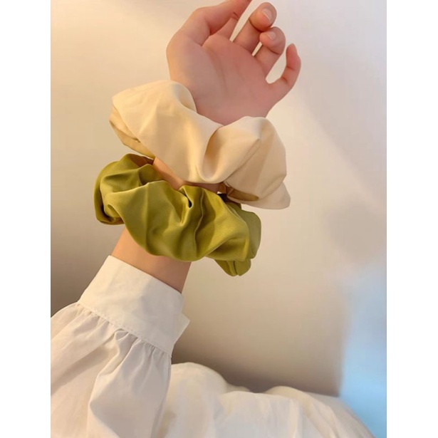 Scrunchie Satin Velvet Silk Polos Doff Matte Ikat Rambut Cepol Warna Doff Large Model Velvet Satin Korea Matte Soft Impor