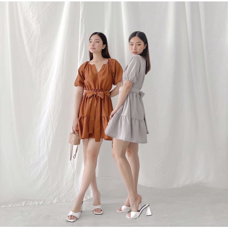 LOLY PUFFY SLEEVE MINI RUFFLES DRESS KOREA - V NECK DRESS WITH BELT FORMAL STRETCHY - PETITE FRIENDLY DRESS PESTA - MINI DRESS KONDANGAN - DRESS PESTA SEXY - BRIDESMAID DRESS - VINTAGE SUMMER DRESS PANTAI