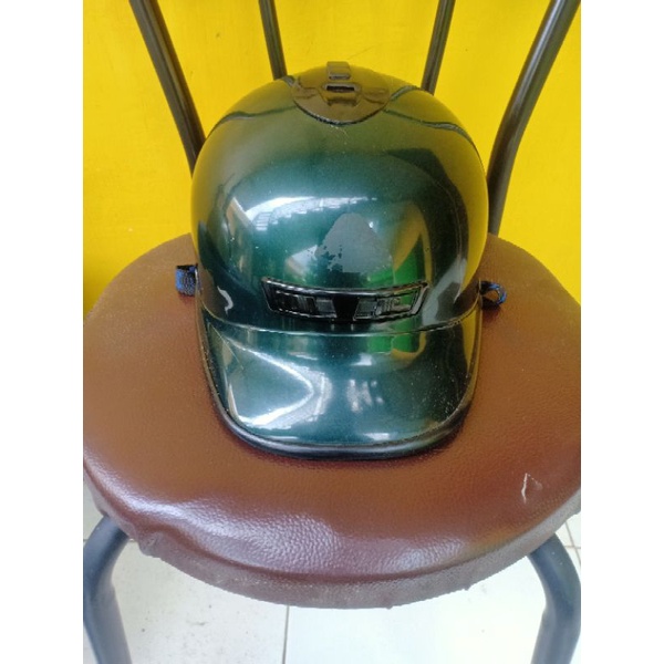 ~helm retro clasic