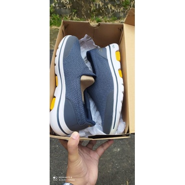 SKECHERS GO WALK 5 SPARROW NAVY SZ 44.5