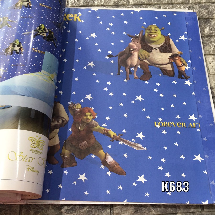 Wallpaper Dinding Motif Shrek Kartun Karakter