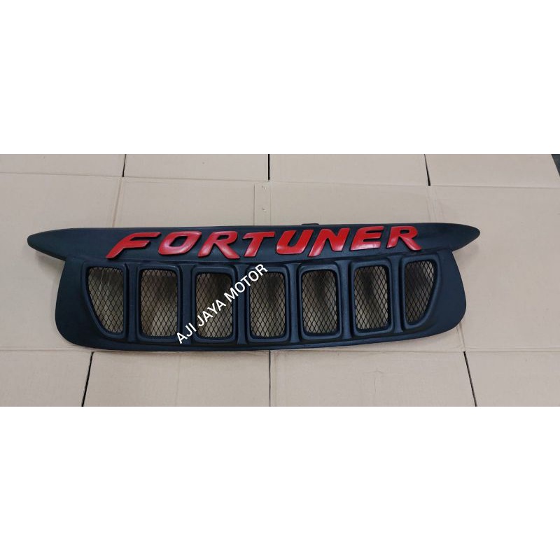 GRILL FORTUNER TAHUN 2009 2010 2011 GRILL FORTUNER