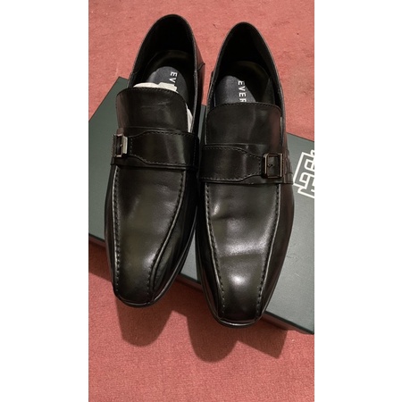 everbest sepatu pria