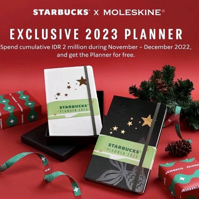 

Starbucks Planner 2023 x Moleskine Black