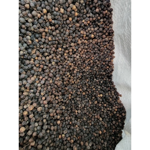 

Biji lada hitam 500gr / lada hitam 500gr