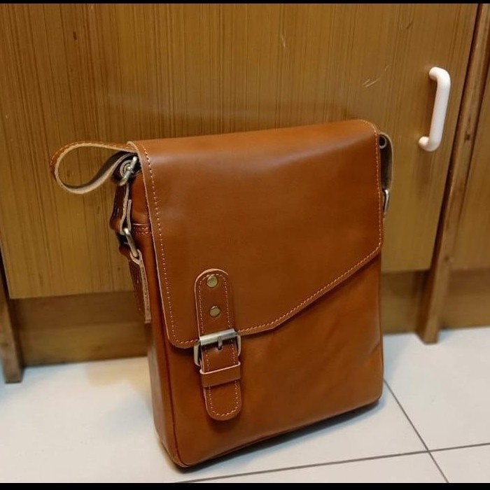 TAS SELEMPANG KULIT ASLI PRIA PREMIUM - TAS SLEMPANG KULIT ASLI GARUT