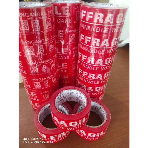

Lakban Fragile 80 yard x 48 mm / Lakban Bening 90 yard x 45 mm / Lakban murah