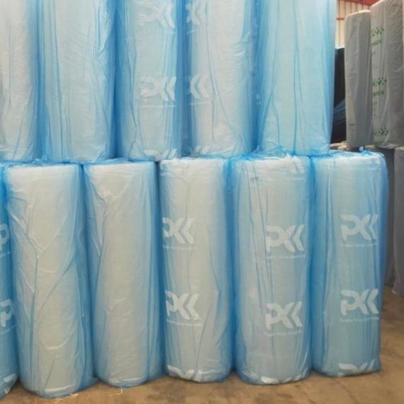 

plastik buble / bubble wrap roll bening hitam 2.8kg 125cm x 50m - Hitam, 2.8