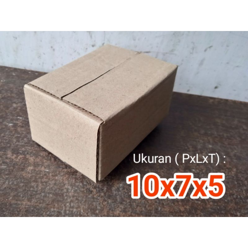 

Kerdus Packing online shop ukuran 10x7x5 cm kotak Die cut box polos