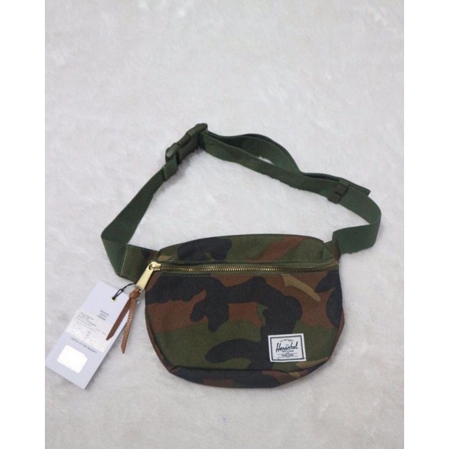 herschel fifteen wb camo