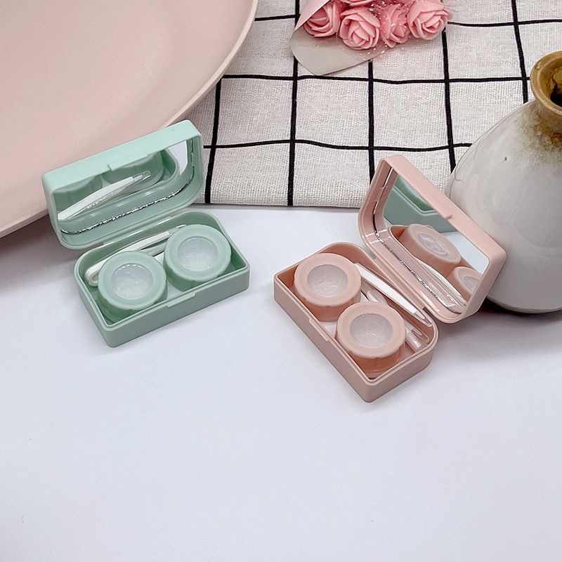 Tempat softlens mini karakter bear i am going to school