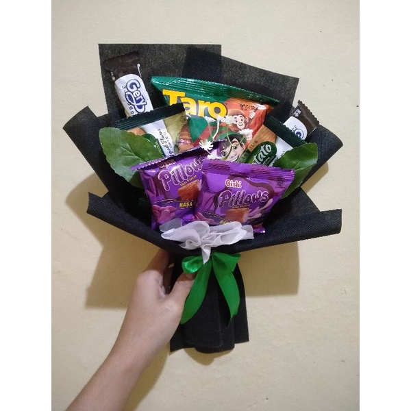 Bucket Snack buket makanan buket hadiah wisuda buket sempro