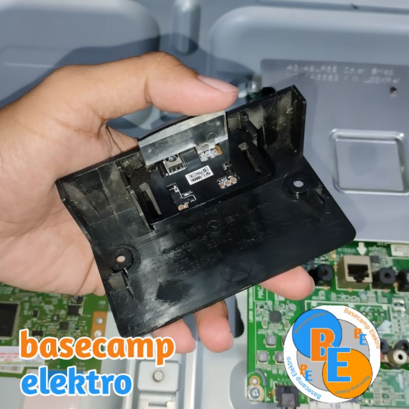 Modul Pcb Sensor Tombol TV LED LG 43UF690T Sensor Tombol TV LED LG 43UF690T Sensor TV LED LG 43UF690