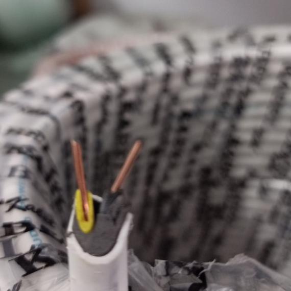 KABEL LISTRIK NYM 2x2.5 mm Hero 30 Meter