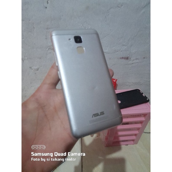 ASUS ZENFON 3 MAX MINUS LCD