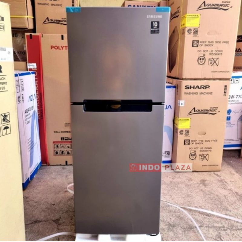 Kulkas SAMSUNG 2 pintu INVERTER RT19M300BGS