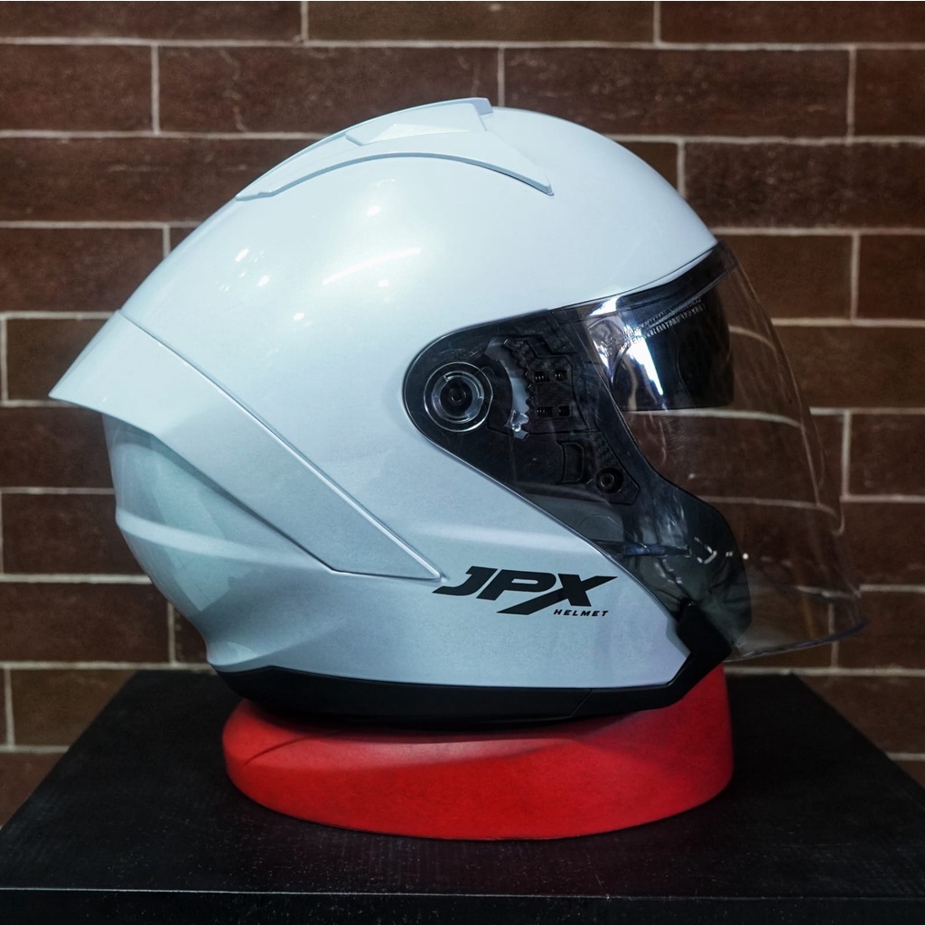 Helm JPX Nova X Pearl White